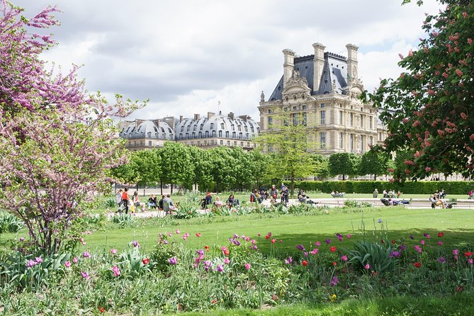 Exclusive Semi-Private Louvre Tour with Mona Lisa, Max 6 People - The masterpieces on your path (and what the guide helps you notice)