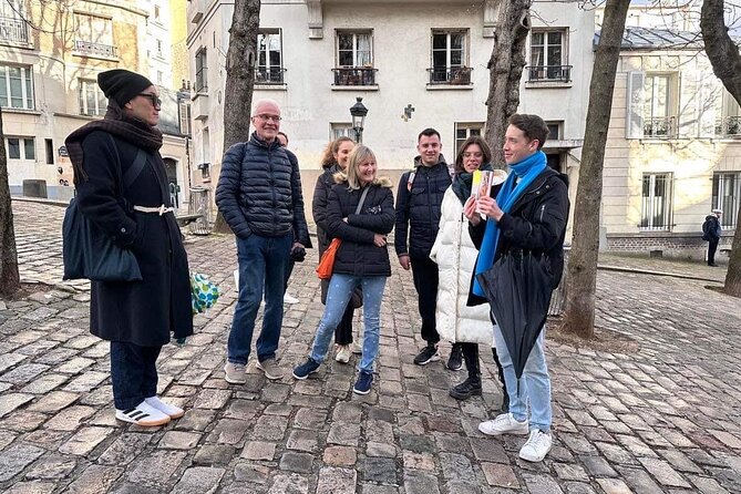 Exclusive Walking Tour In Montmartre With Local Guide - Price and value: what $231.52 buys your group