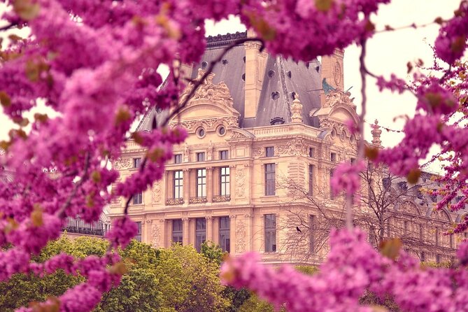 Exclusive Walking Tour of Central Paris With Local Guide - Fontaine Saint-Michel: Your Start Point for Understanding Paris