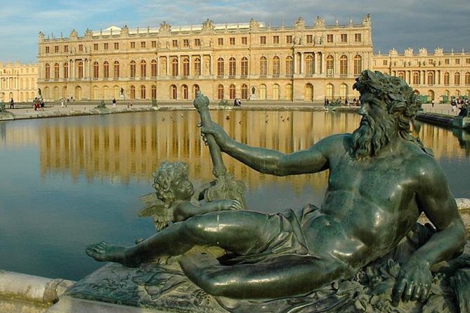 Excursion to Versailles by train with entrance to the Palace and Gardens - Stop 1: Jardins du Château de Versailles for the full 4-hour context