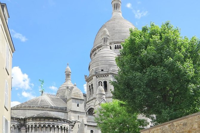 Explore Montmartre like a local - Private walking tour - What to bring and how to enjoy it more