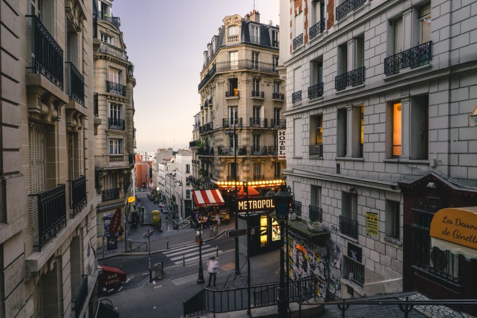 Exploring Paris with a Local: Montmartre to La Seine - Walking, Short Transfers, and Getting Where You Need to Be