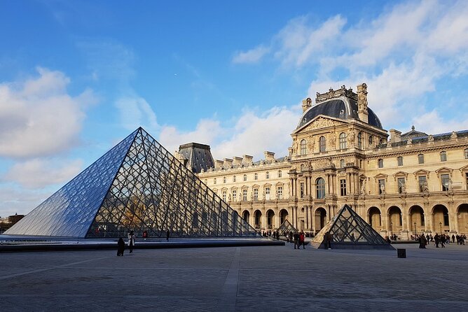 Fabuleux Guided Tour Through the Louvre Museum with Access - Skip-the-Line Entry at the Carrousel Start