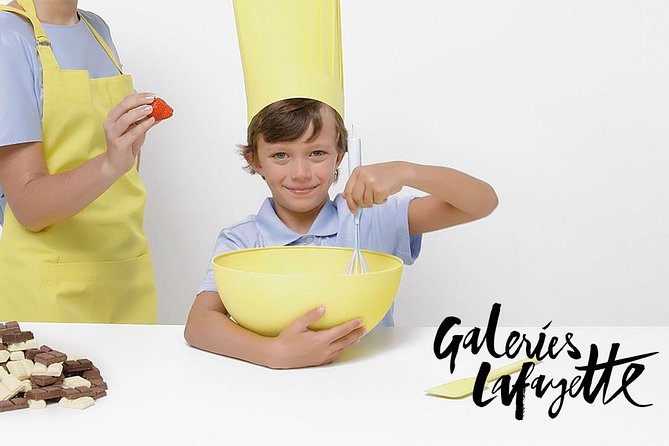 Family experience-Macaron Bakery Class at Galeries Lafayette - Price and what you really get for $71.04 per person