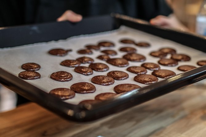 Family experience-Macaron Bakery Class at Galeries Lafayette - Inside the class: shells, ganache, and what you’ll do during the session