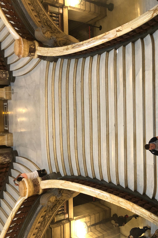 Family-friendly treasure hunt at Opera Garnier - How the treasure-hunt format keeps kids engaged