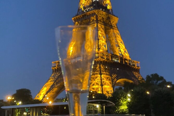 First-Day in Paris --Private Day Tour of Iconic Sights + Flavors - Ile Saint-Louis: cheese, wine, and a cellar tucked away from crowds