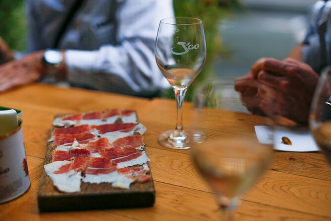 Flavors of Paris Original Tour - Price and Value: Is $180.21 a Good Deal for 3.5 Hours?