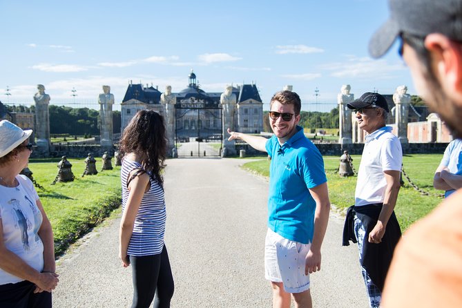 Fontainebleau and Vaux-Le-Vicomte Castle Small-Group Day Trip From Paris - Audio guides and time management: use them, but don’t let them run you