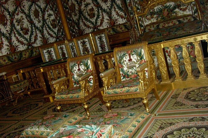 Fontainebleau Half Day Private Guided Tour from Paris - Your Guide Isn’t an Audioguide