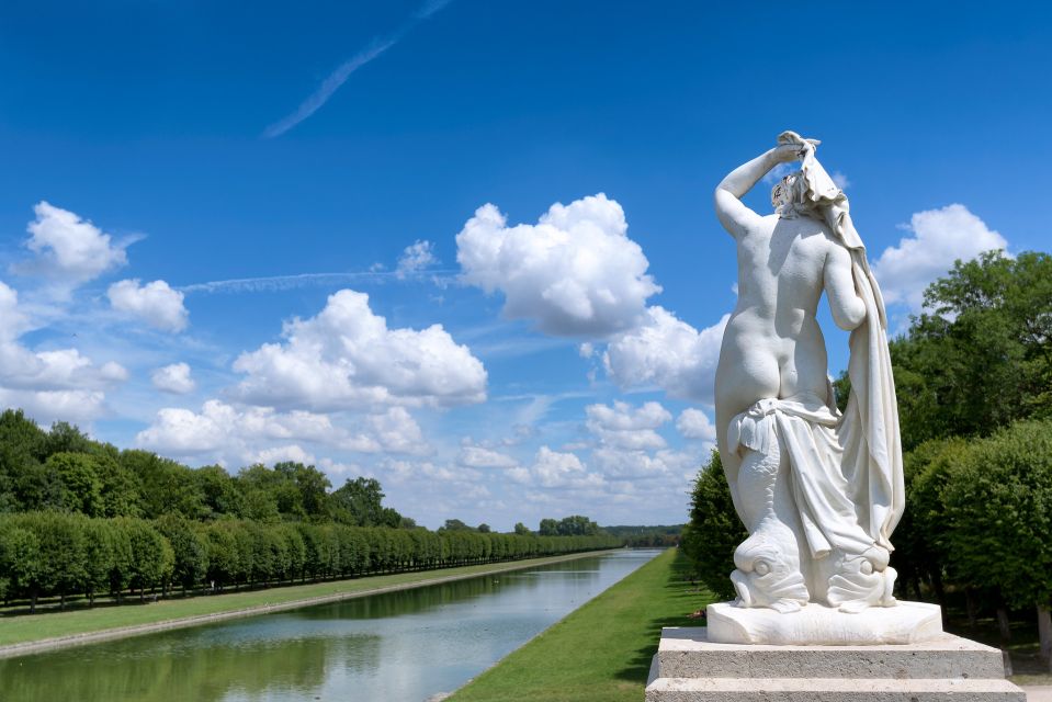 Fontainebleau: Palace Private Guided Tour with Ticket - The Francis I Gallery: Renaissance art you can actually understand
