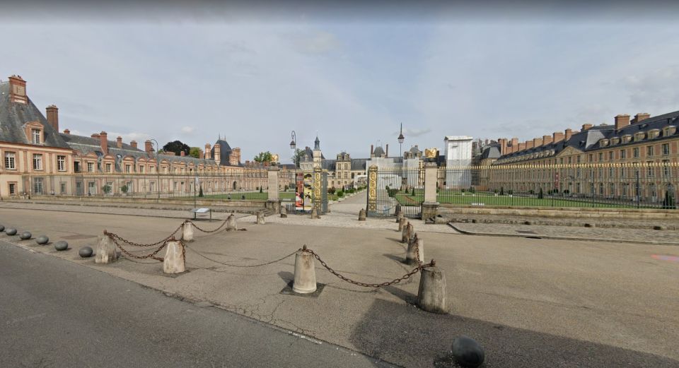 Fontainebleau: Palace Private Guided Tour with Ticket - Should you book this Fontainebleau private guided tour?