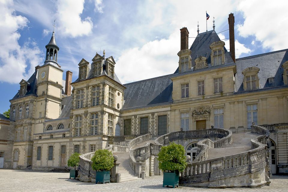 Fontainebleau & Vaux-le-Vicomte Châteaux Day Tour from Paris - Price and value for $123: what’s included, what you pay for separately