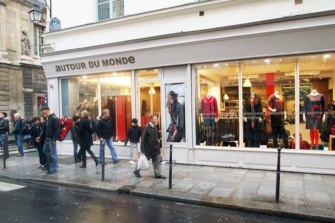 French Fashion, Fragrance and Fun in the Marais - Style Tips You Can Actually Use Back Home