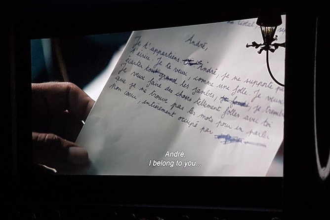 French Films with English Subtitles in Paris - Choosing your date: Montmartre, Champs-Élysées, or the Marais
