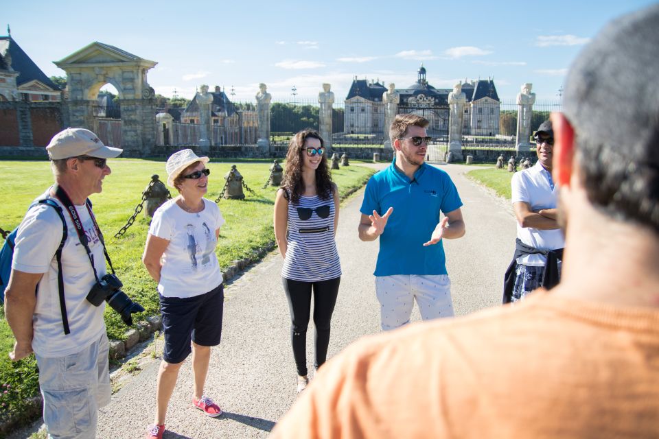 From Paris: Chateau de Fontainebleau & Vaux-Le-Vicomte Tour - Vaux-le-Vicomte: where the gardens steal the show