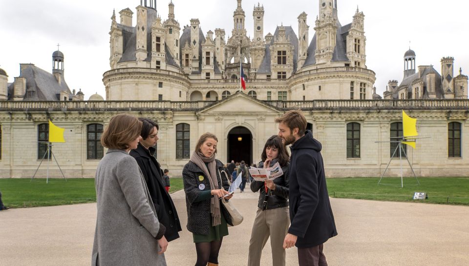 From Paris: Loire Valley Castles Tour with Hotel Transfers - Turning Paris Into a Loire Valley Castle Day