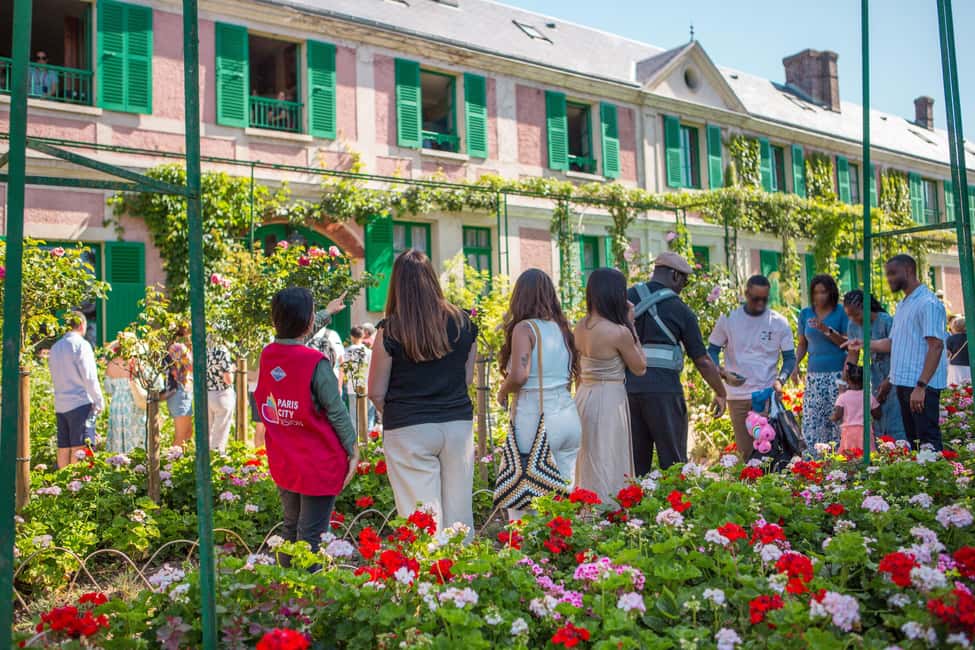 From Paris: Monet Impressionism Tour to Giverny by Minibus - From Paris to Giverny in about five hours