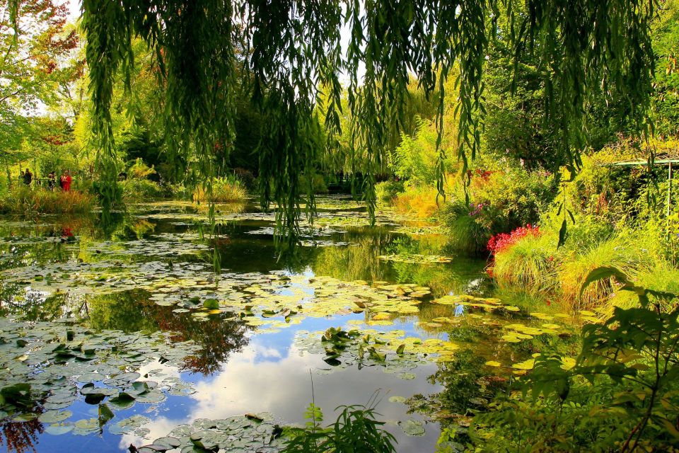 From Paris: Monet Impressionism Tour to Giverny by Minibus - Flower garden plus house plus former studio