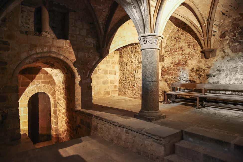 From Paris: Mont Saint-Michel Tour with Hotel Pickup Service - Walking the traditional village: narrow streets, medieval atmosphere