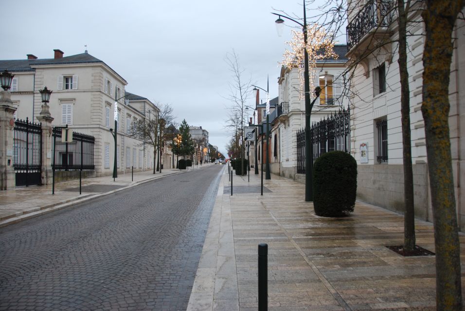 From Paris: Private Champagne Tour, Tastings at Moet&Chandon - Paris to Champagne in Comfort: The Day Starts at Your Door
