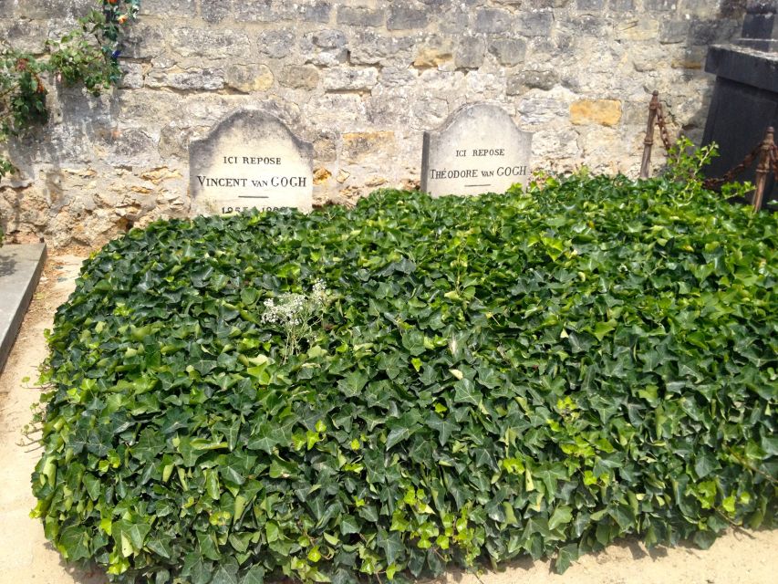 From Paris: Private Day Trip to Giverny and Auvers sur Oise - Price and Group Value for $1,049 Up to 8