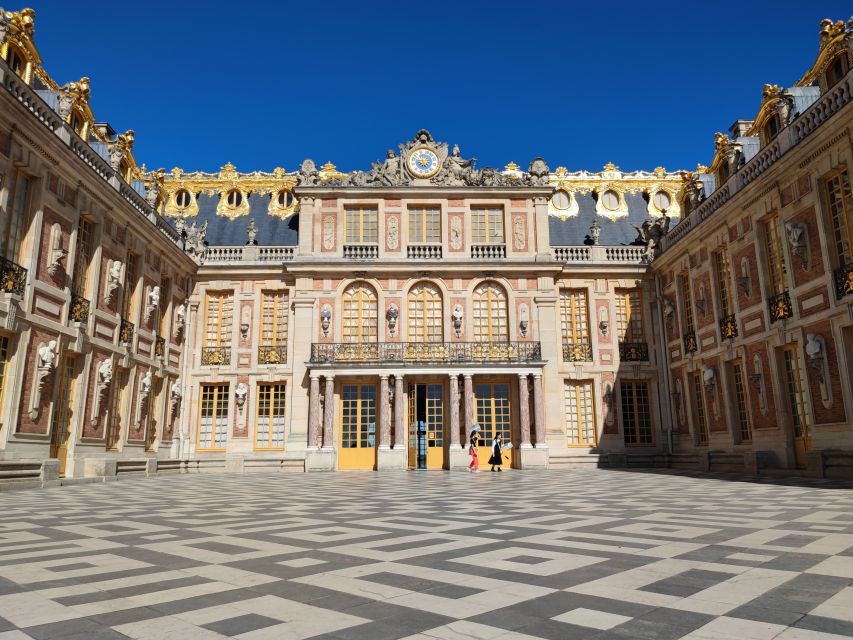 From Paris: Private Versailles Half-Day Private Tour - Grand Apartments and 17th-Century Court Life: What the Guide Brings