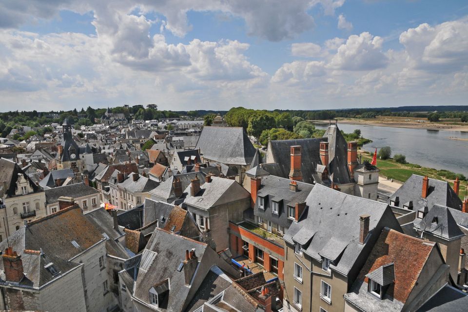 From Paris: Small-Group Loire Valley Castles Full-Day Tour - Loire Valley in one day: what this 12-hour tour is really like