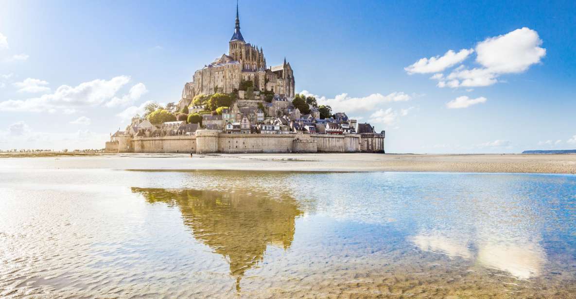 From Paris: Small-Group Mont St Michel Tour & Cider Tasting - Mont St-Michel’s Medieval Streets: What You’ll Feel Walking In