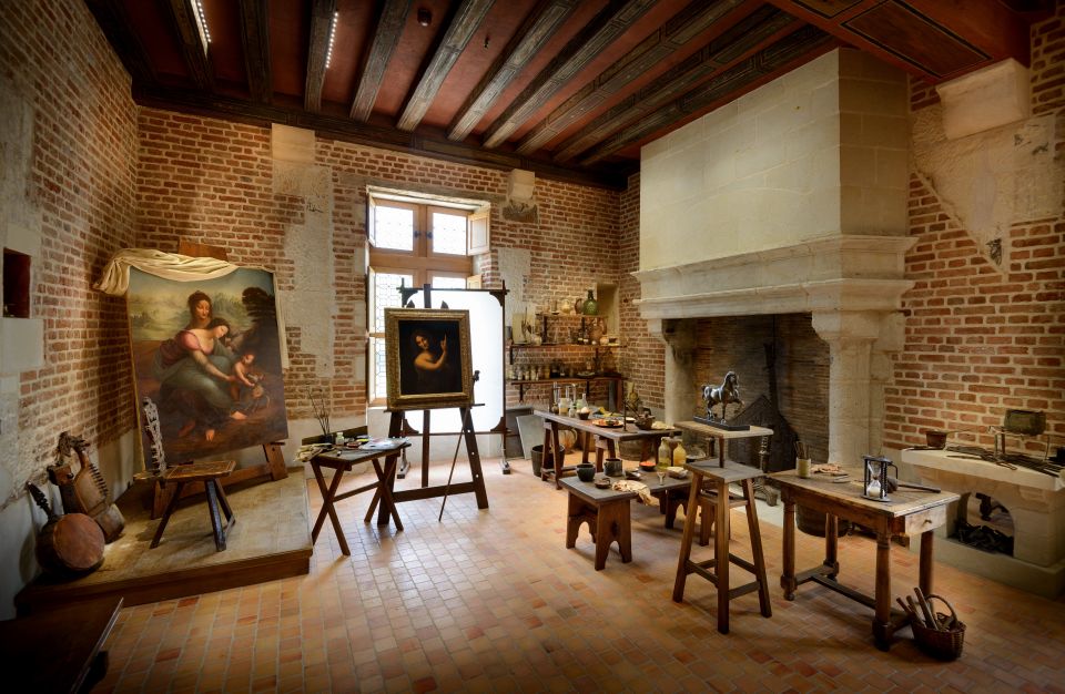 From Paris: Small-Group Tour of Loire Castles - Renaissance castles, explained in plain terms