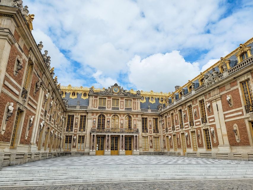 From Paris: Versailles Bike Tour with Gardens & Palace Entry - Price and value: why $131 can make sense
