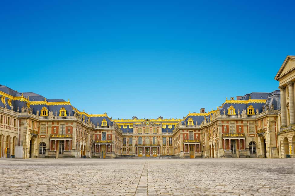 From Paris: Versailles Full-Day Guided Tour with Lunch - Queen’s Hamlet: why Marie Antoinette’s country retreat hits differently