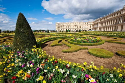 From Paris: Versailles Palace and Gardens with Transfer - Priority Entrance: What Skip-the-Line Really Buys You