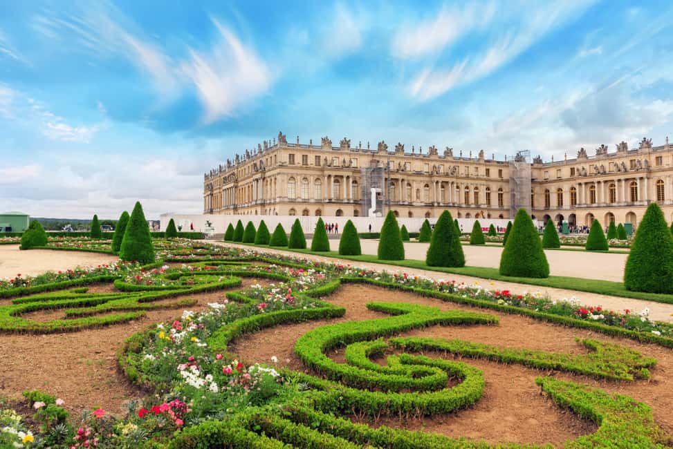 From Paris: Versailles Palace & Gardens with Transportation - Price and value: why this can be a smart $53