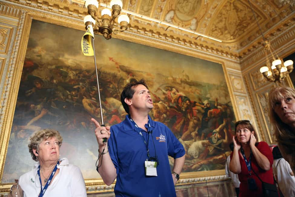 From Paris: Versailles Palace Guided Tour with Bus Transfers - Your meeting point: Church Notre-Dame de Compassion (and why you should show up early)
