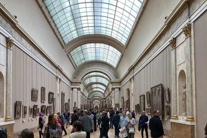Full Day Private Tour of Paris - Sedan Car - English and Engagement: What to Expect from the Driver