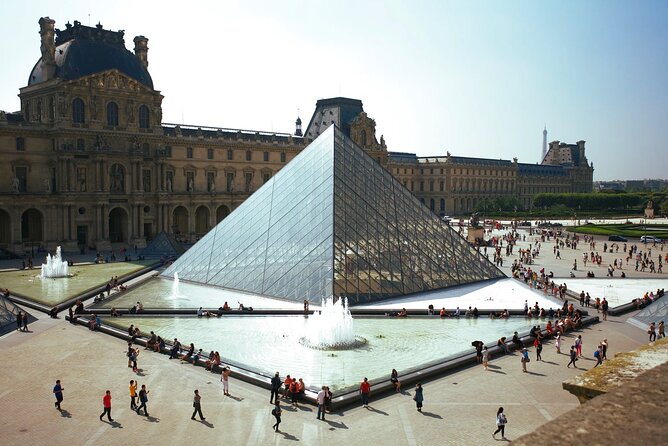 Full Day Tour In Paris With Hotel Pick Up - Hôtel de Ville, Optional Marais Walk, and the Left Bank Shift