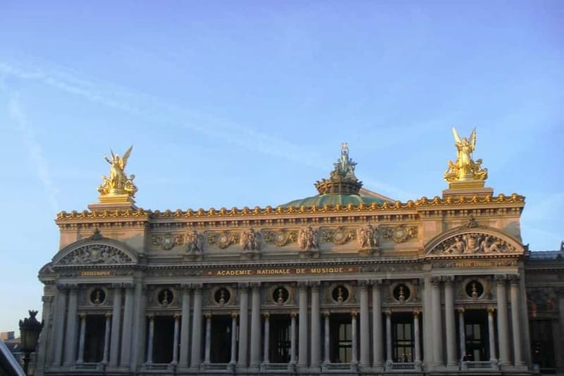 German private Walking Tour through Montmartre & Passages - Opéra Garnier and the Phantom of the Opera angle