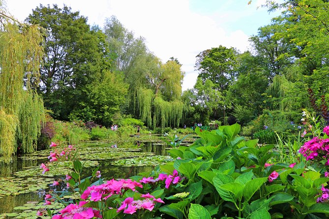 Giverny and Monet's Garden Half-Day Trip from Paris - The Water Garden, Japanese Bridge, and the Lily-Pond Mood