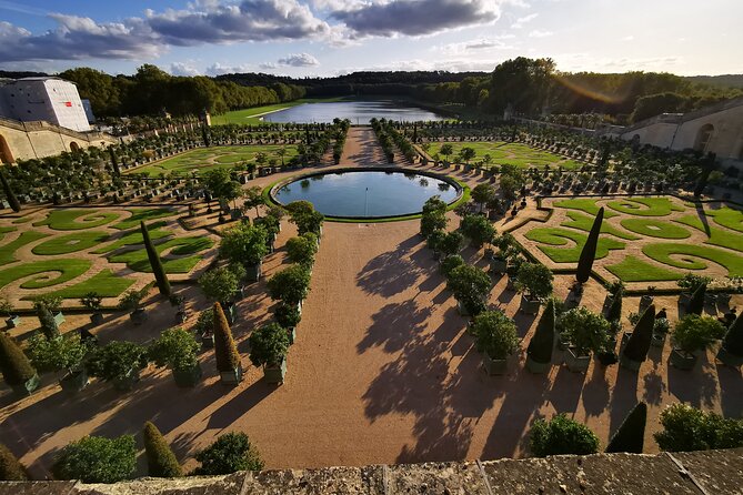 Giverny and Versailles Full Day Private Guided Tour wih Hotel Pickup - Parterre d’Eau gardens (45 minutes): where formal design becomes visible