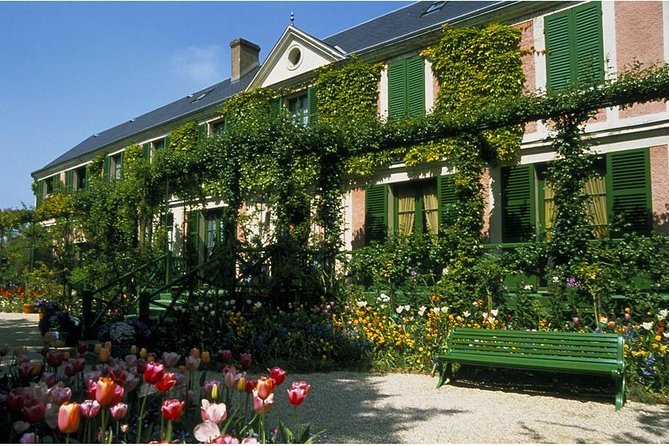 Giverny and Versailles Private Full-Day Tour - Hall of Mirrors and State Apartments With a Private Guide