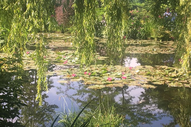 Giverny & Auvers sur Oise Private Day Trip with Monet & Van Gogh Tour from Paris - Maison de van Gogh at Auberge Ravoux: the final home that still feels lived-in