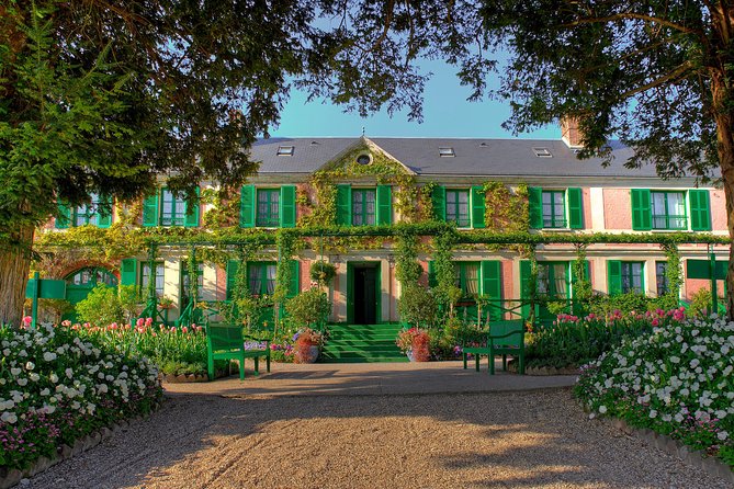 Giverny & Auvers sur Oise Private Day Trip with Monet & Van Gogh Tour from Paris - Fondation Claude Monet in Giverny: where the paintings get their clues