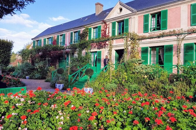 Giverny Auvers Van Gogh Private Guided Day Tour from Paris - Auvers sur Oise after lunch: the town that shaped van Gogh’s ending