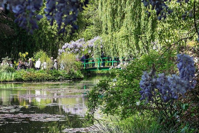 Giverny Half-Day Trip from Paris with Private Driver - Why a Private Giverny Trip Feels Different Than Going Alone