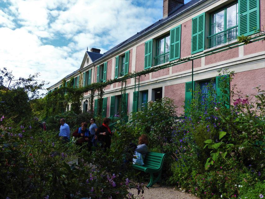 Giverny: Monet’s House and Gardens Skip-the-Line Tour - Should you book it?