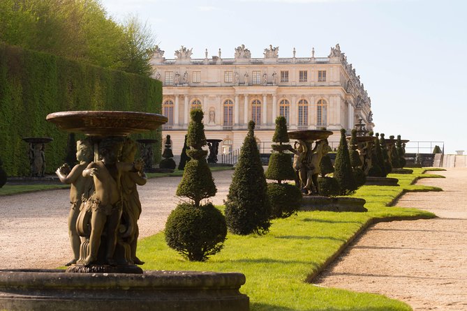 Giverny & Versailles Private Day Tour with Lunch from Paris - Price and value: does it make sense for your trip?