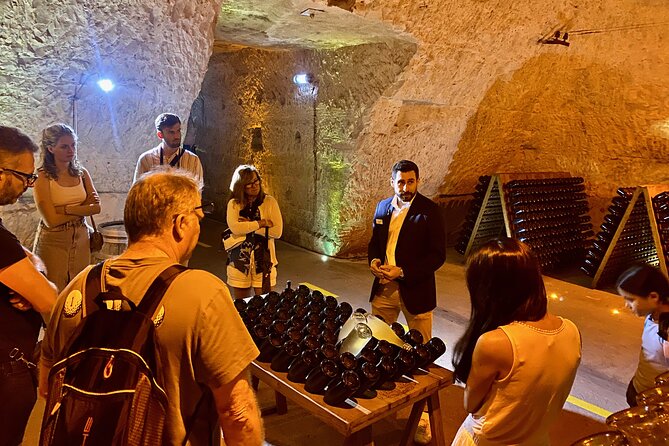 GRAND VINTAGE Ruinart Veuve Clicquot Private Champagne from Paris - Price and value: what you’re paying for at $792.42 per person