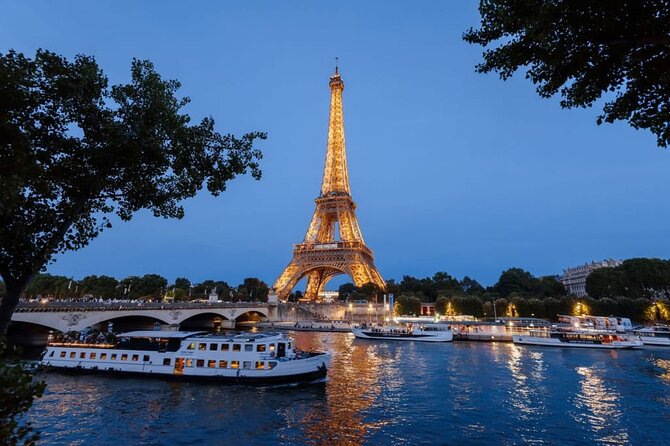 Guided Eiffel Tower Tour and Boat Cruise River Seine Sightseeing - The Seine River Cruise: Major Monuments From the Water (and a Break for Your Feet)