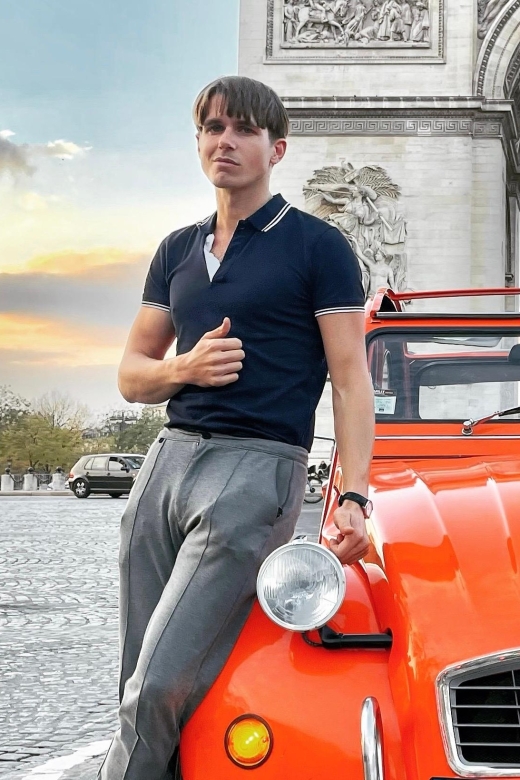 Guided Tour of Paris in Citroën 2CV - Champs-Élysées plus the elegant side streets you won’t find on foot